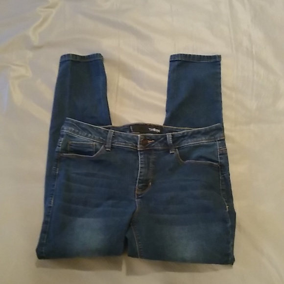 thorn universal jeans